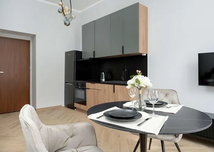 Dabrowskiego Climate Pet Friendly By Renters Apartment Wroclaw